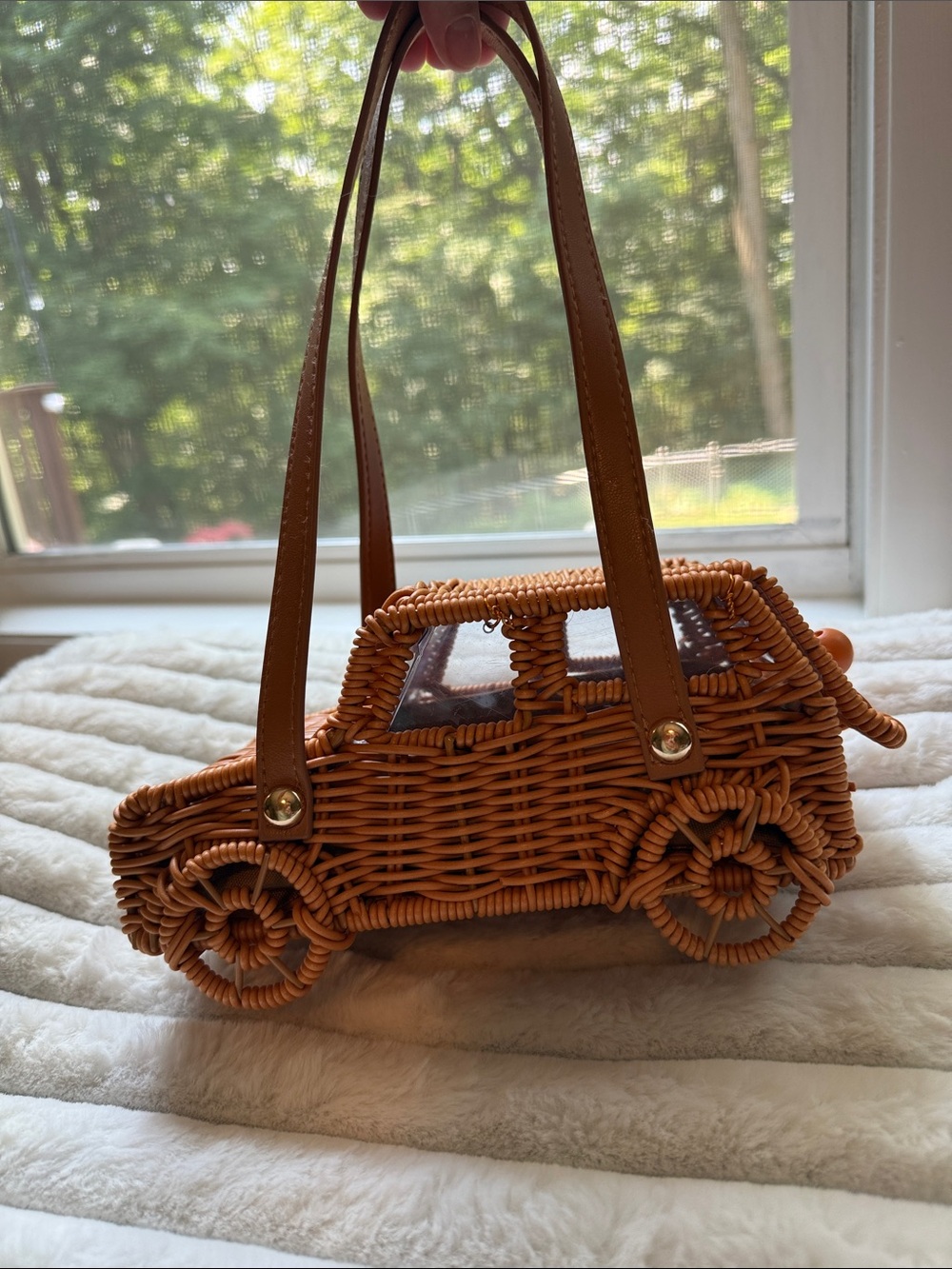 Tommy Bahama Woven Rattan Car-Shaped Crossbody Bag in Warm Tan - Picture 2 of 7